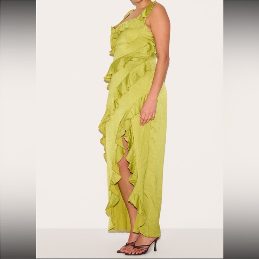 PrettyLittleThing Lime Green Ruffle Midi Dress - Picture 4 of 12